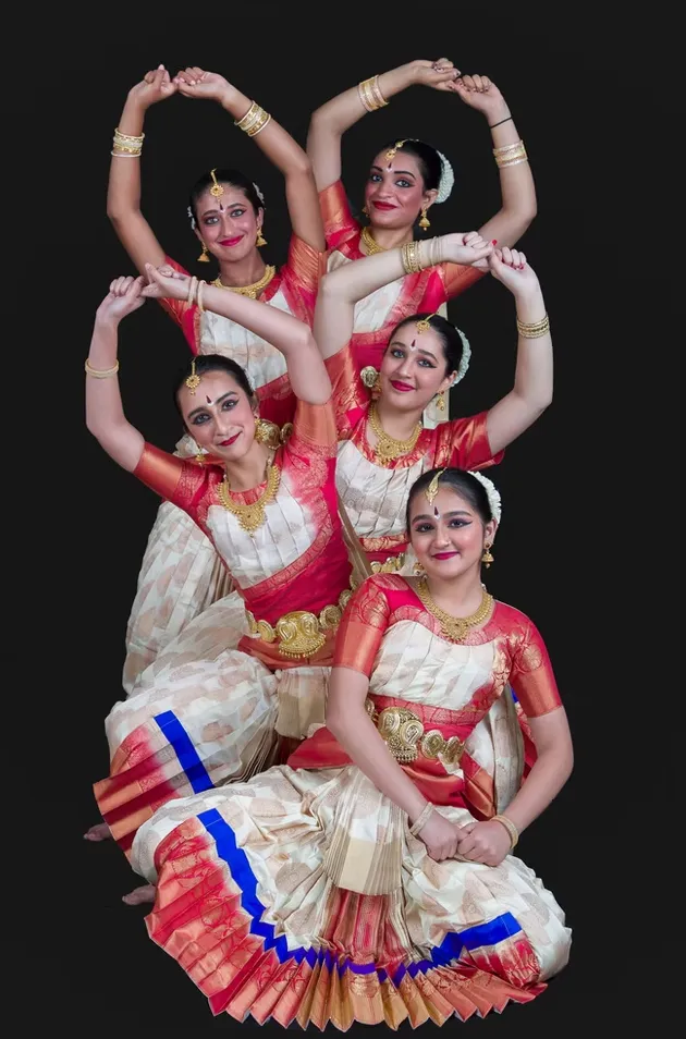 Sainrithya dancer in a classical pose